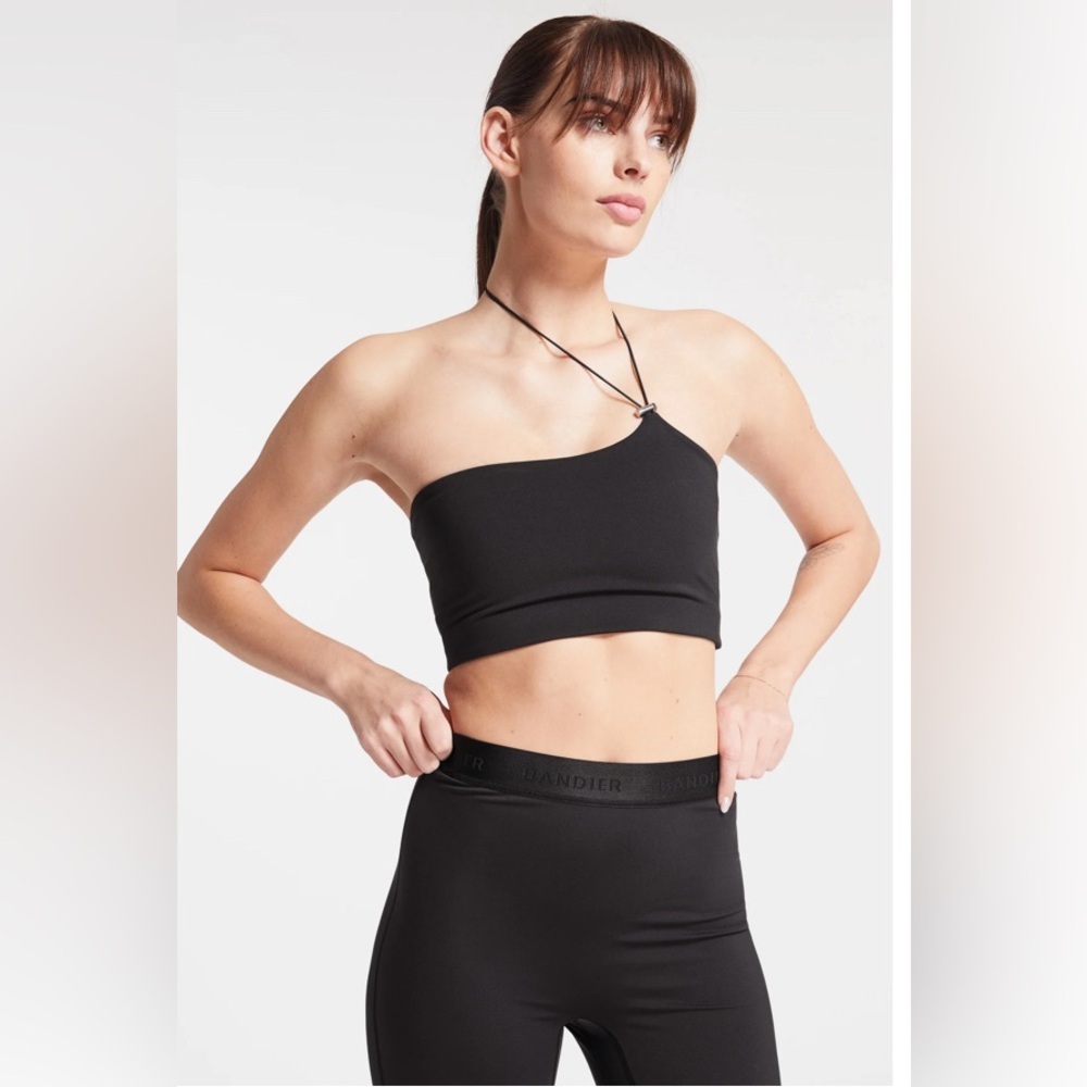 Bandier Jacaranda Set: Sport Logo Slit Legging + Asymmetric Toggle Bra - Picture 7 of 16